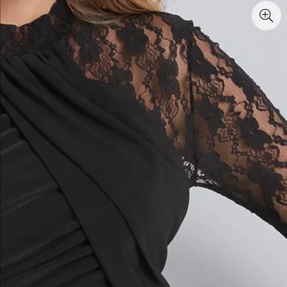 🙏🏼💓Just In 💓Surplice Top with Lace sleeves Size S Brand New Color Black - Picture 4 of 7